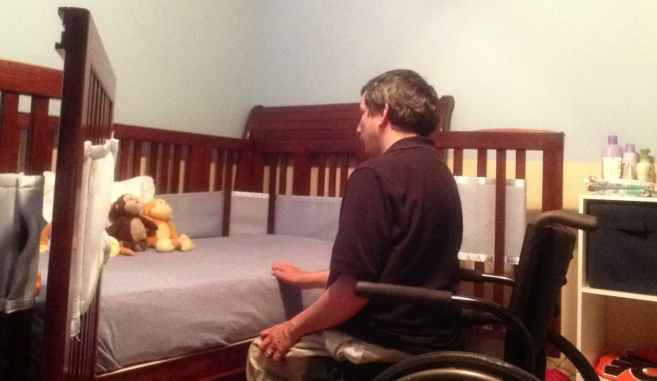Wheelchair user and cerebral palsy parent Glenn Moscoso of Wheelchair Daddy shares the wheelchair accessible crib design his family chose for his son's baby room. If you are looking for ideas for baby products for new parents this is a must read! | www.WheelchairDaddy.com
